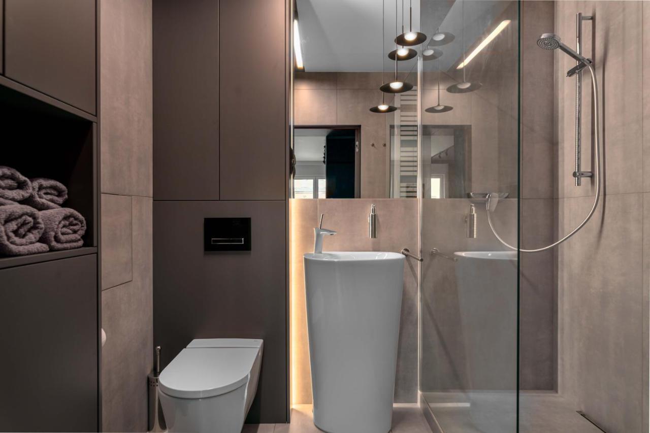 Niegaleria Apartament Breslavia Esterno foto
