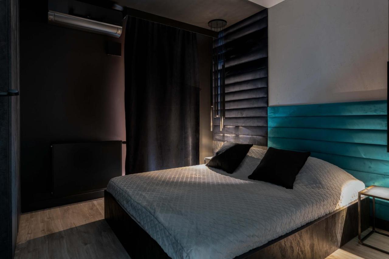 Niegaleria Apartament Breslavia Esterno foto